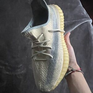 Yeezy 350